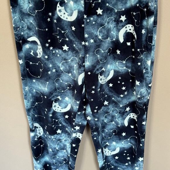 Mickey Mouse 2 pc pajamas Small (4-6) - Picture 2 of 6